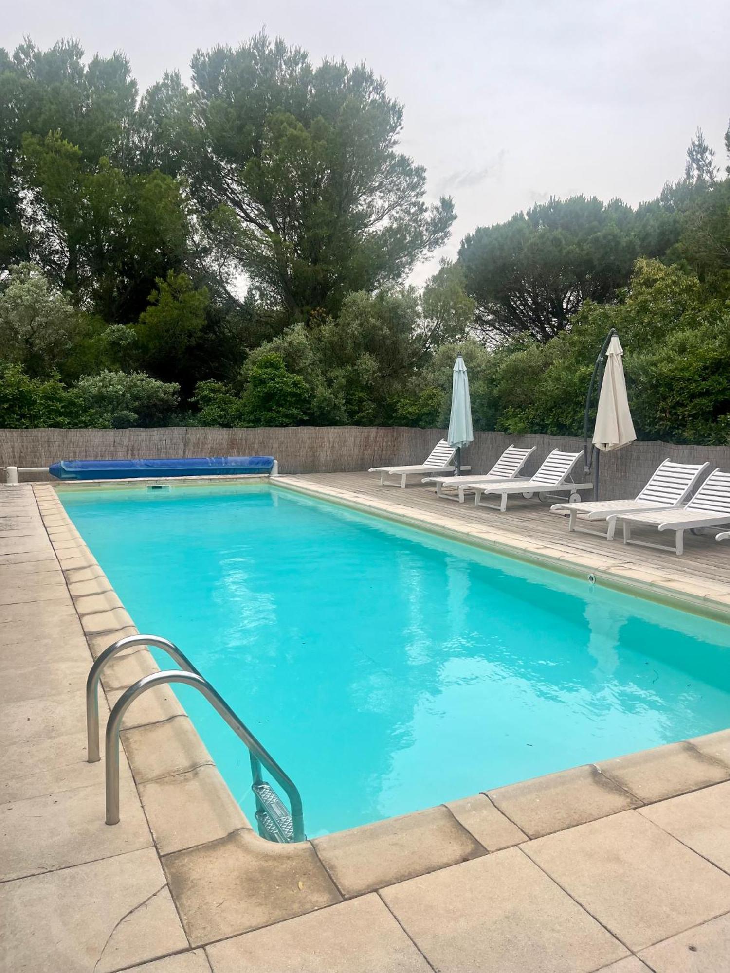 Les Calades - Piscine, Parc, Parking Βίλα Αρλ Εξωτερικό φωτογραφία